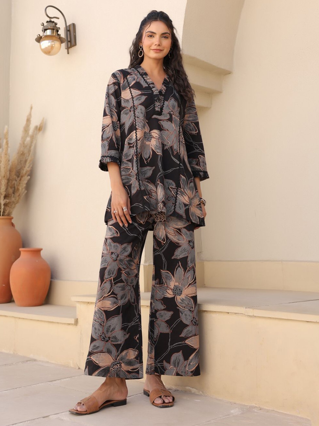 

JISORA Grey Floral Printed Pure Cotton Tunic & Trousers