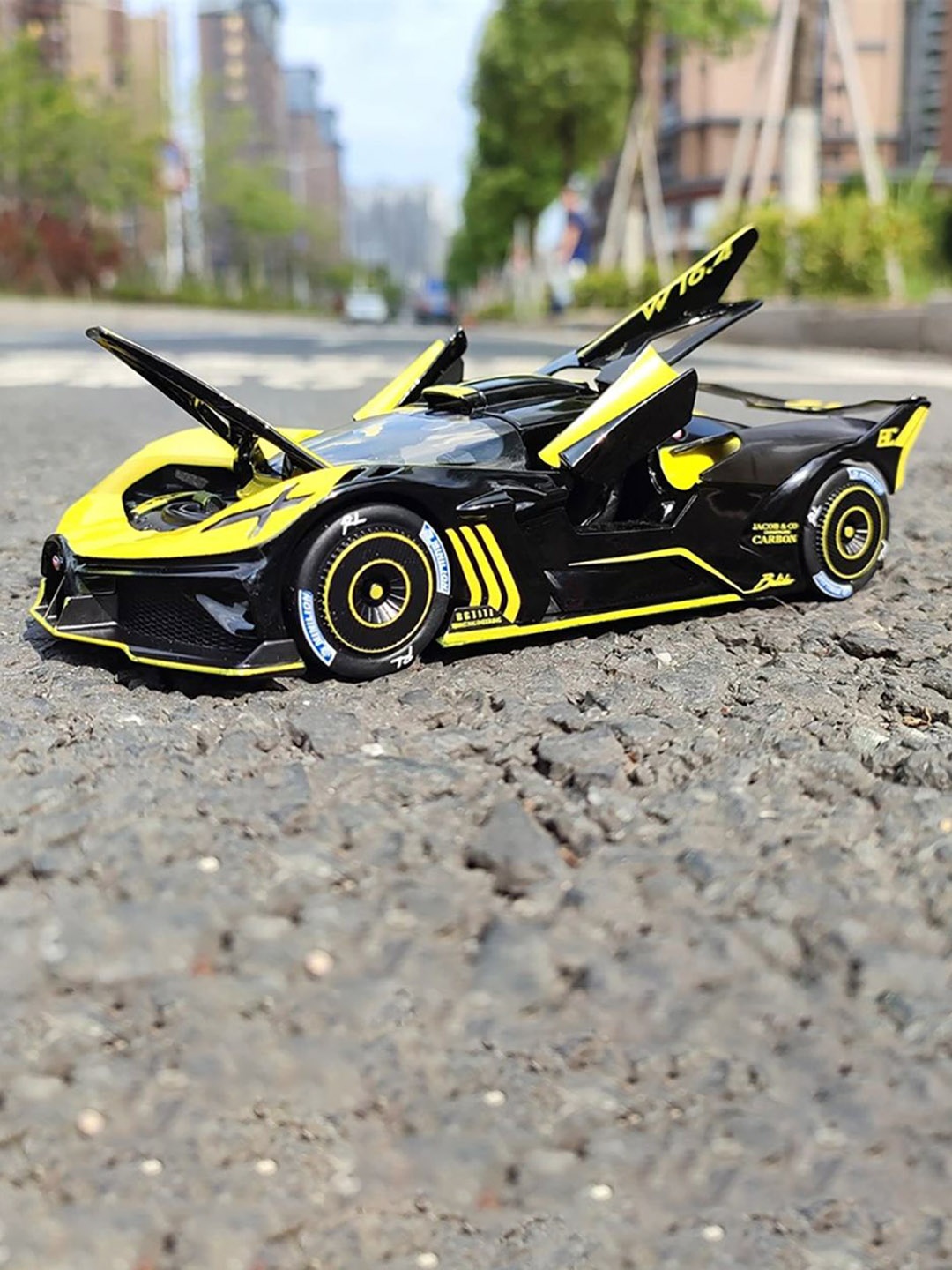 

PINQUE Kids Metal Car Toy Vehicle, Yellow