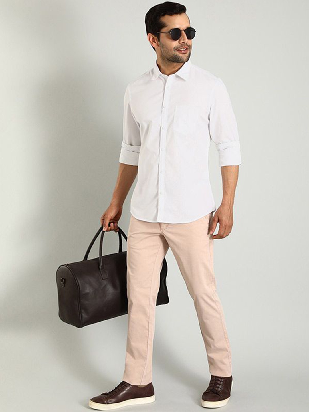 

Indian Terrain Men Chiseled Skinny Fit Opaque Casual Shirt, White