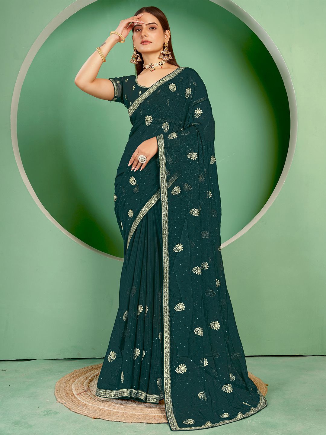 

DIVASTRI Floral Beads and Stones Designer Saree With Unstitched Blouse Piece, Green