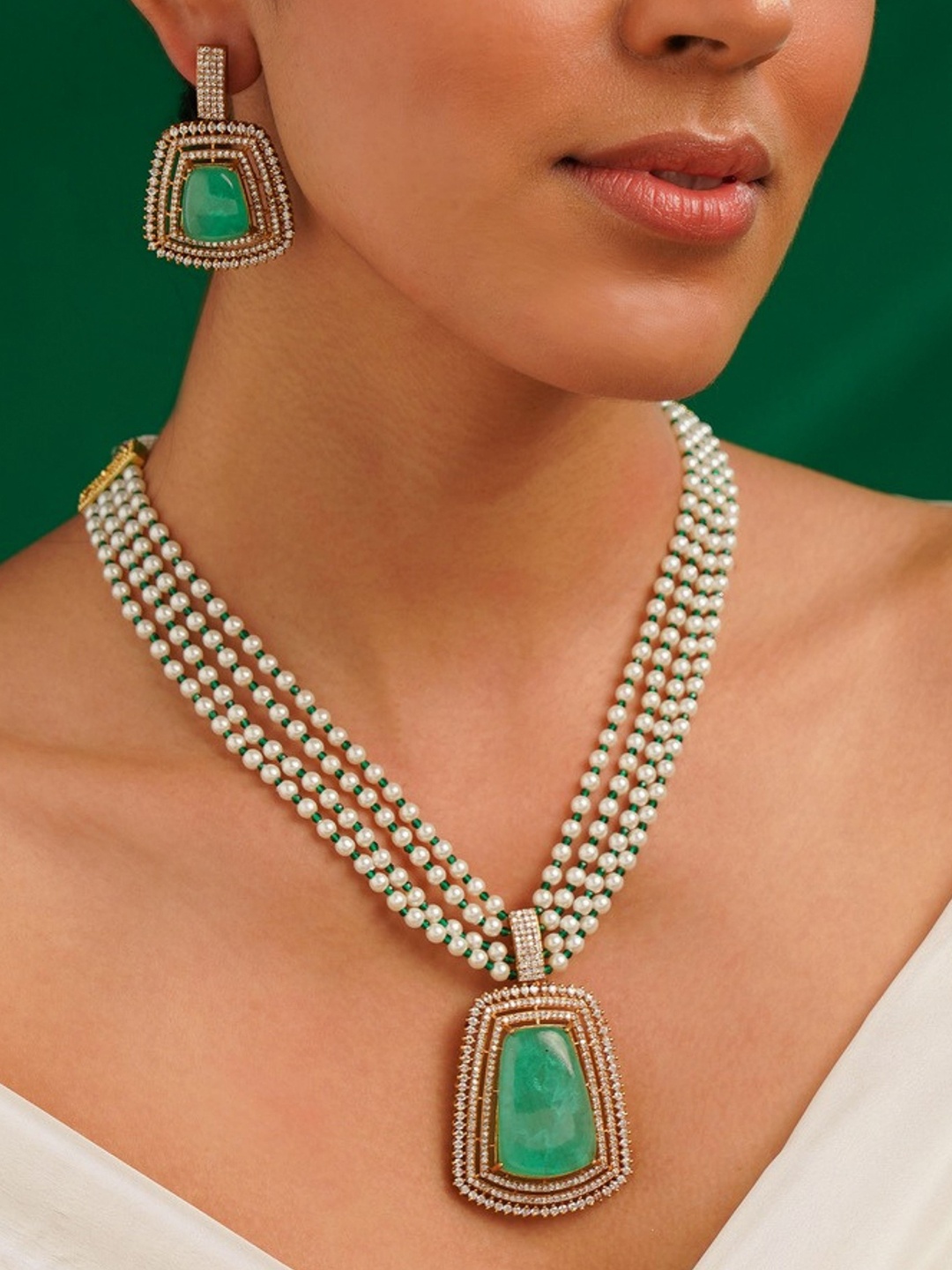 

ABDESIGNS Enchanting Gold Plated Polki American Diamond Jewellery Set