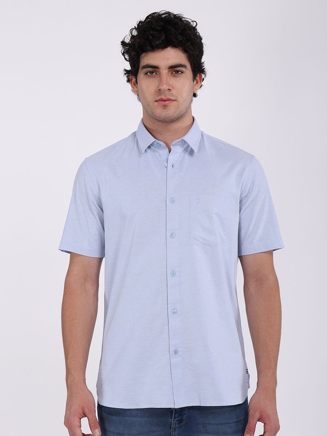 

Indian Terrain Men Classic Slim Fit Opaque Casual Shirt, Blue
