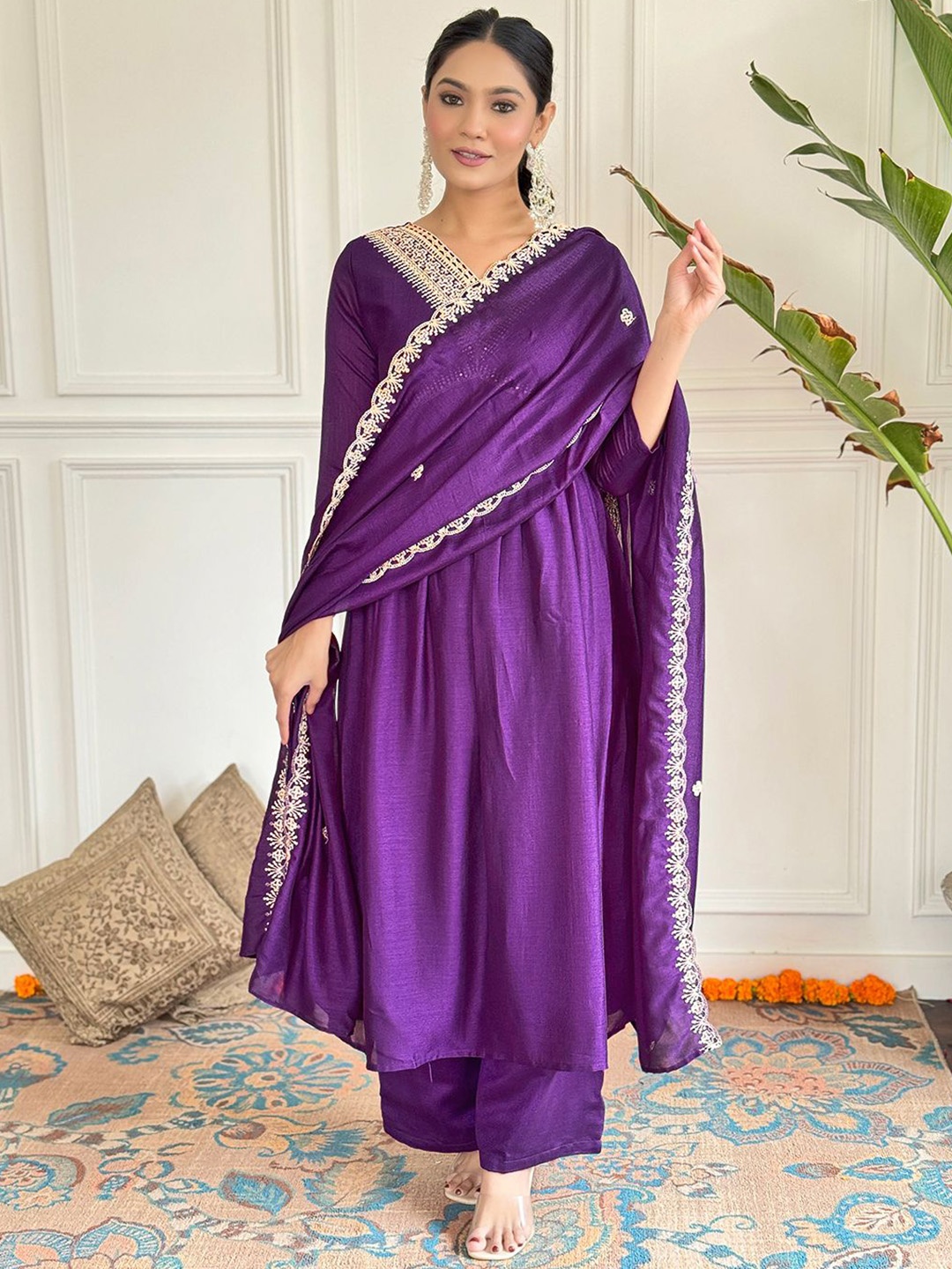 

DIVASTRI Floral Embroidered Empire Sequinned A-Line Kurta With Palazzos & Dupatta, Purple