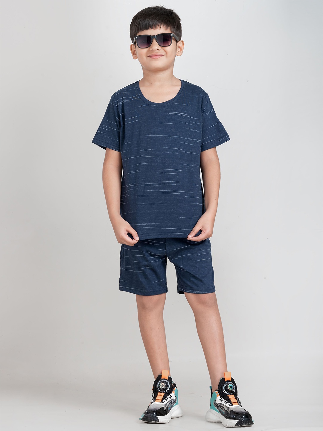 

Taatoom Boys Pure Cotton T-shirt with Shorts, Navy blue