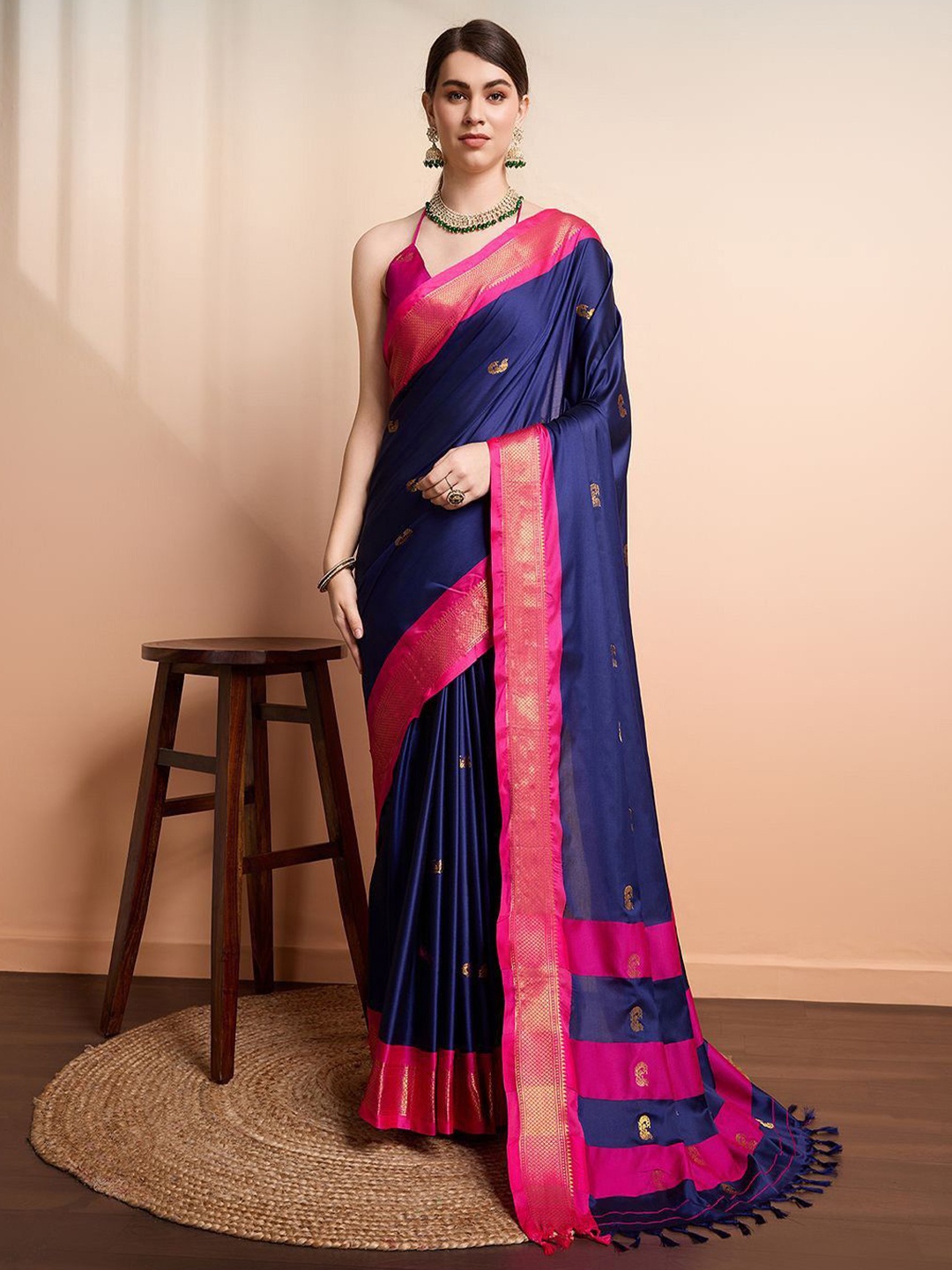 

yourwish Woven Design Zari Silk Cotton Kanjeevaram Saree, Navy blue