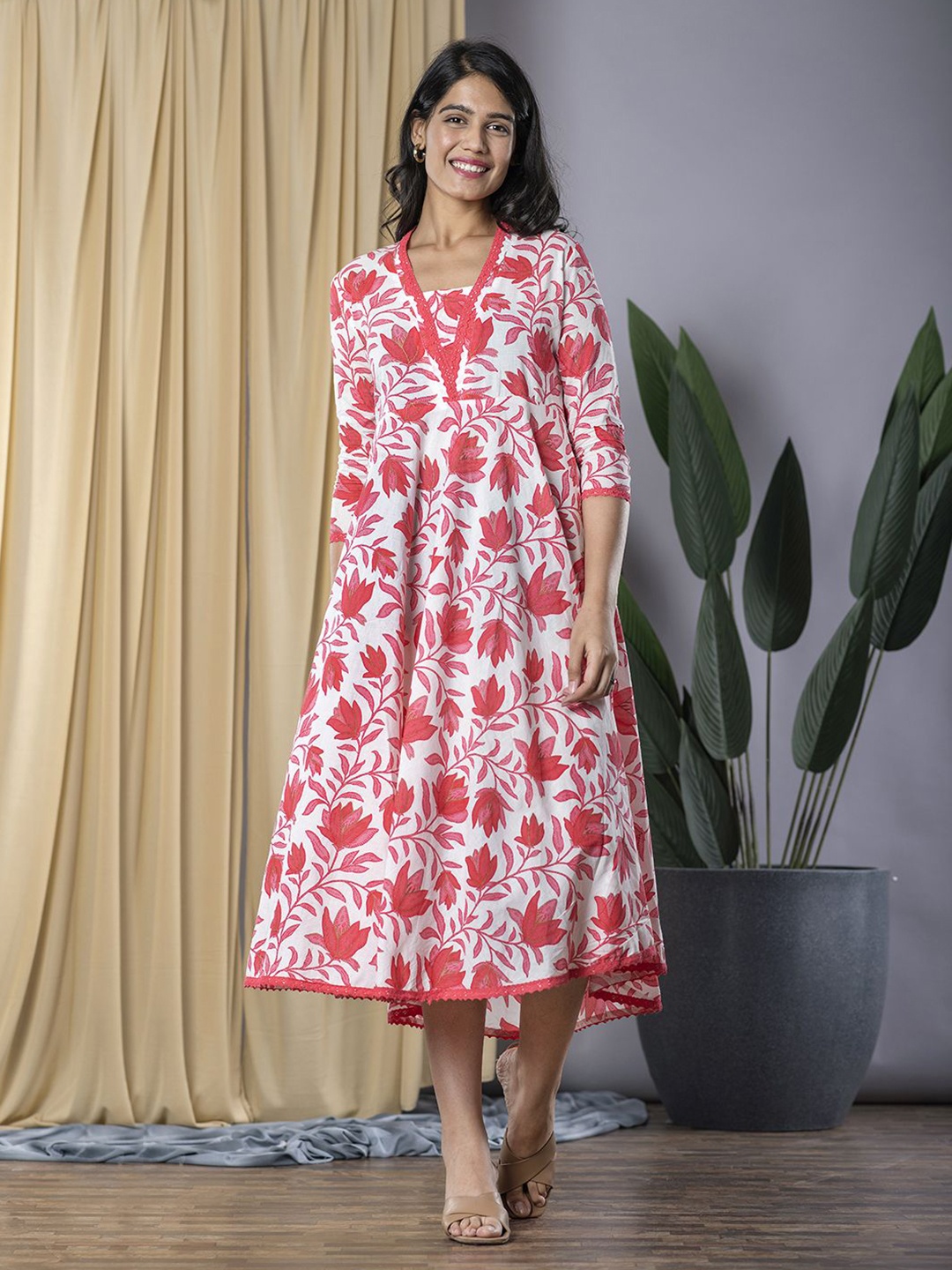 

CORSICA Floral Print Formal Fit & Flare Midi Dress, Red