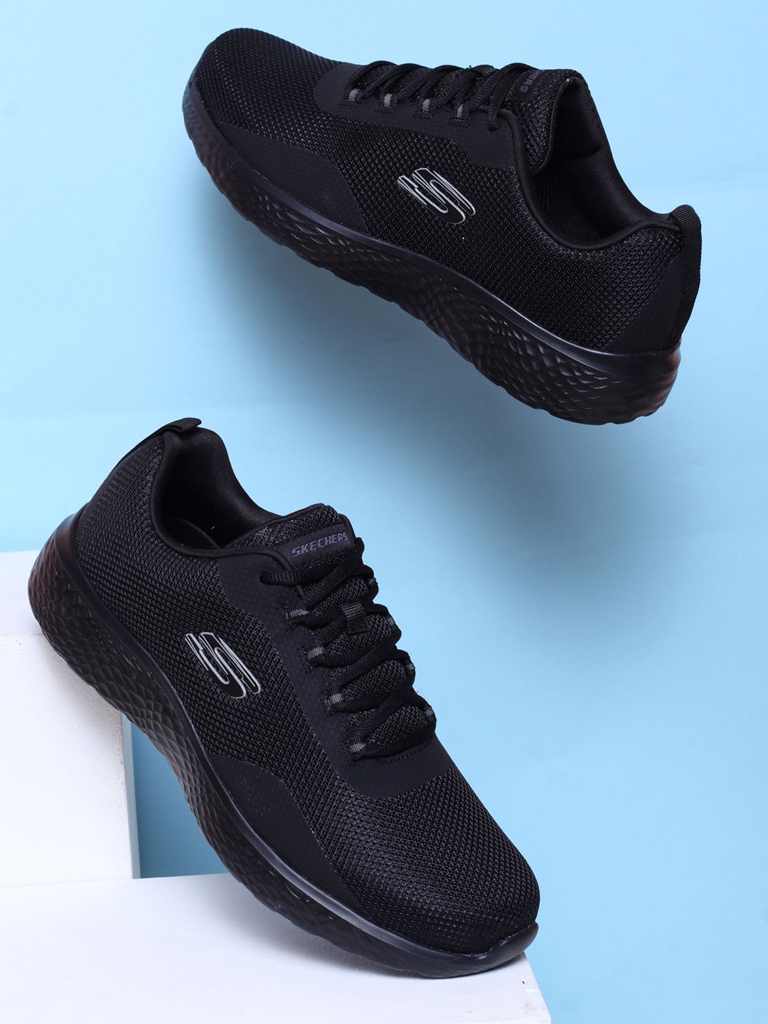 

Skechers Men Modern Cool Lace-Ups Running Sports Shoes, Black