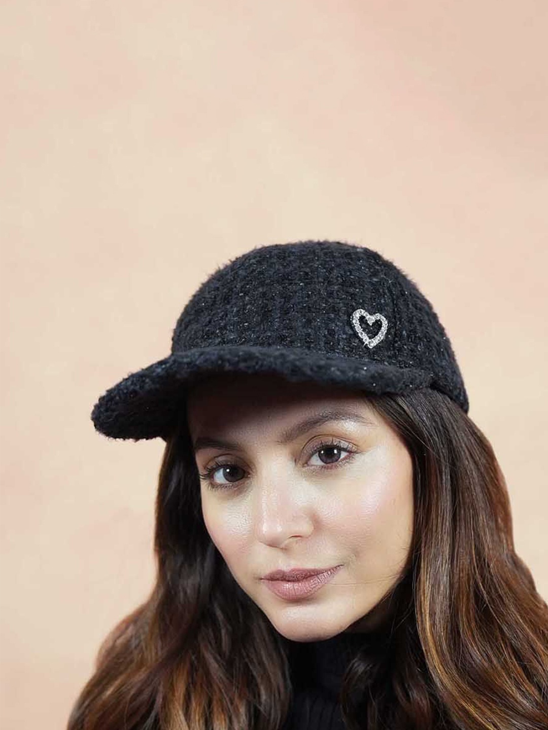 

HAIR DRAMA CO. Women Tweed Baseball Cap with Heart Charm Black
