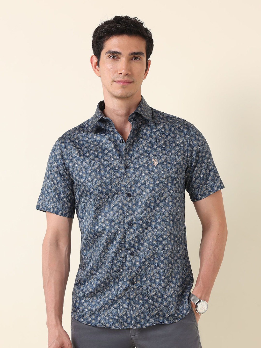 

U.S. Polo Assn. Men Classic Tailored Fit Opaque Printed Casual Shirt, Blue