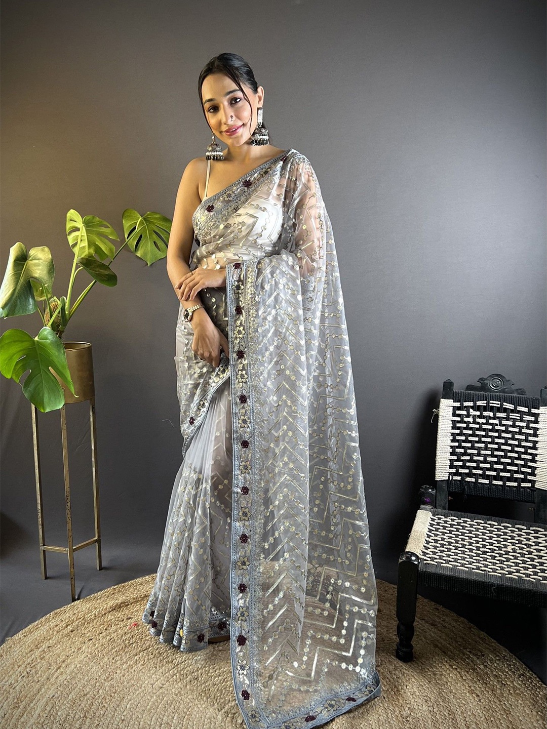 

Mitera Embellished Sequinned Net Saree, Grey