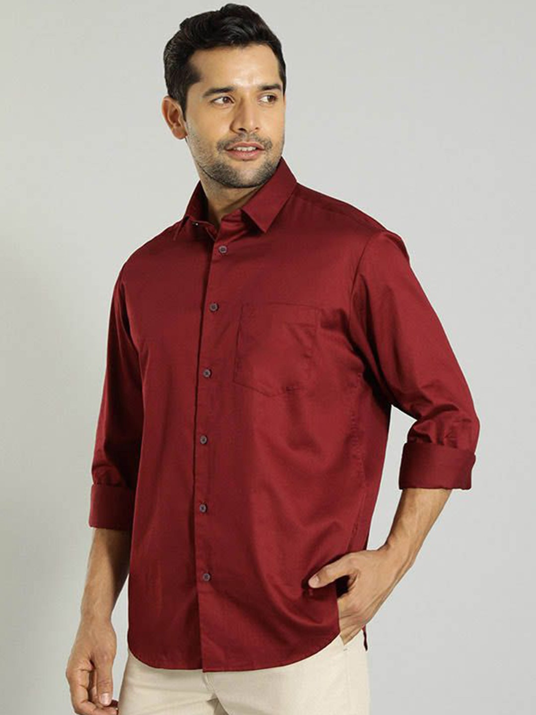 

Indian Terrain Men Slim Fit Opaque Casual Shirt, Red