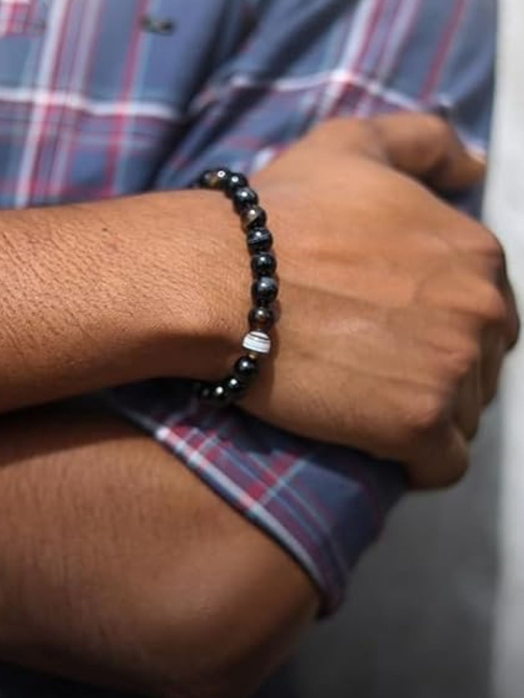 

Seetara Sulemani Hakik Crystals Beaded Wraparound Bracelet, Black