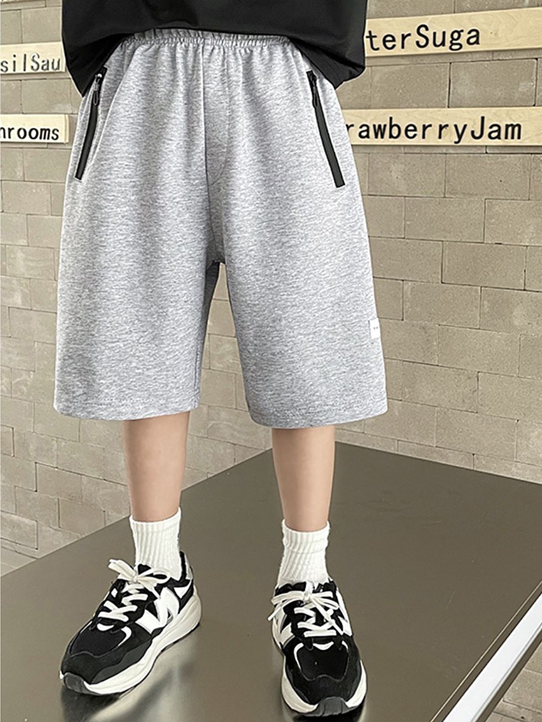 

LULU & SKY Boys Printed High-Rise Shorts, Grey