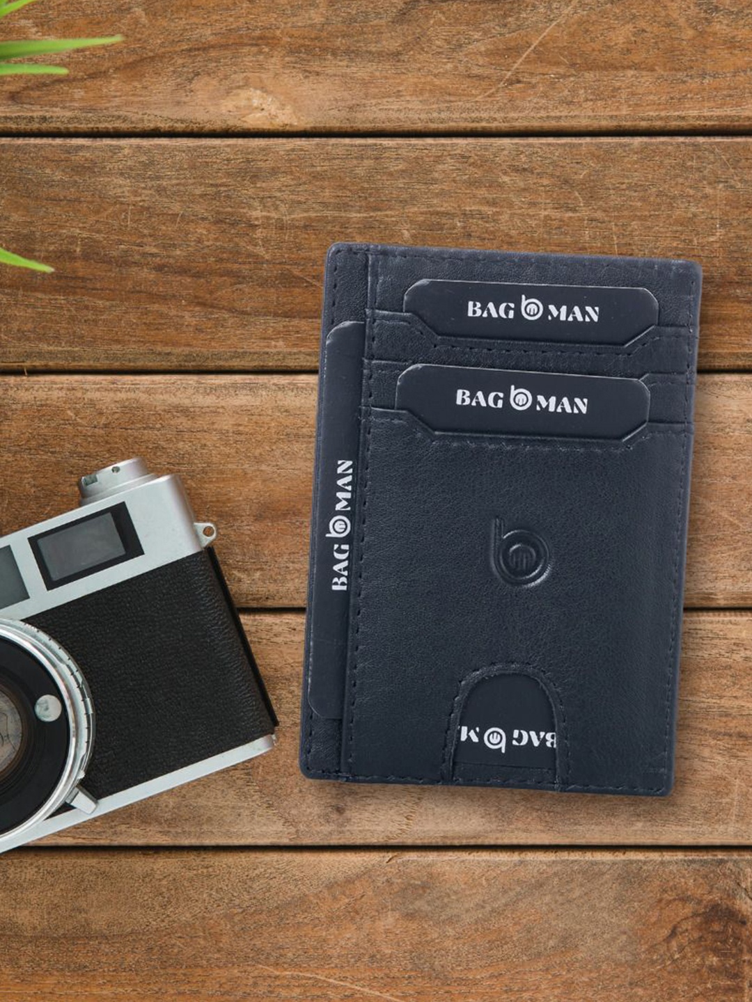 

BAGMAN Men Leather Card Holder, Black