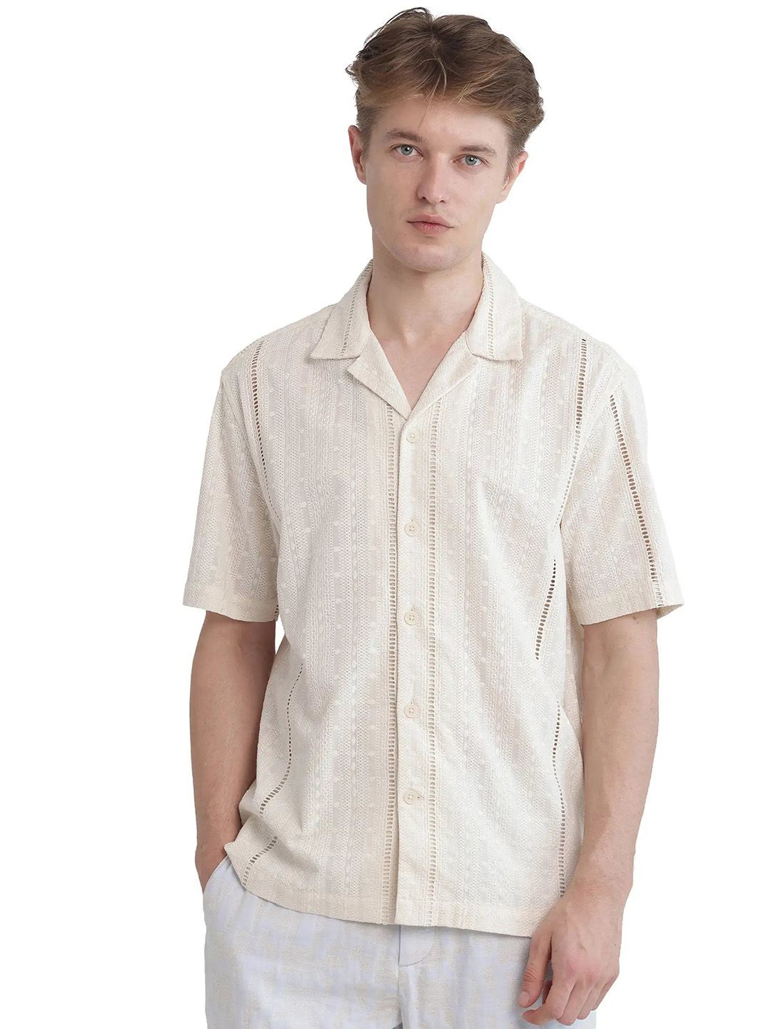 

RARE RABBIT Men Comfort Boxy Opaque Printed Casual Shirt, Off white