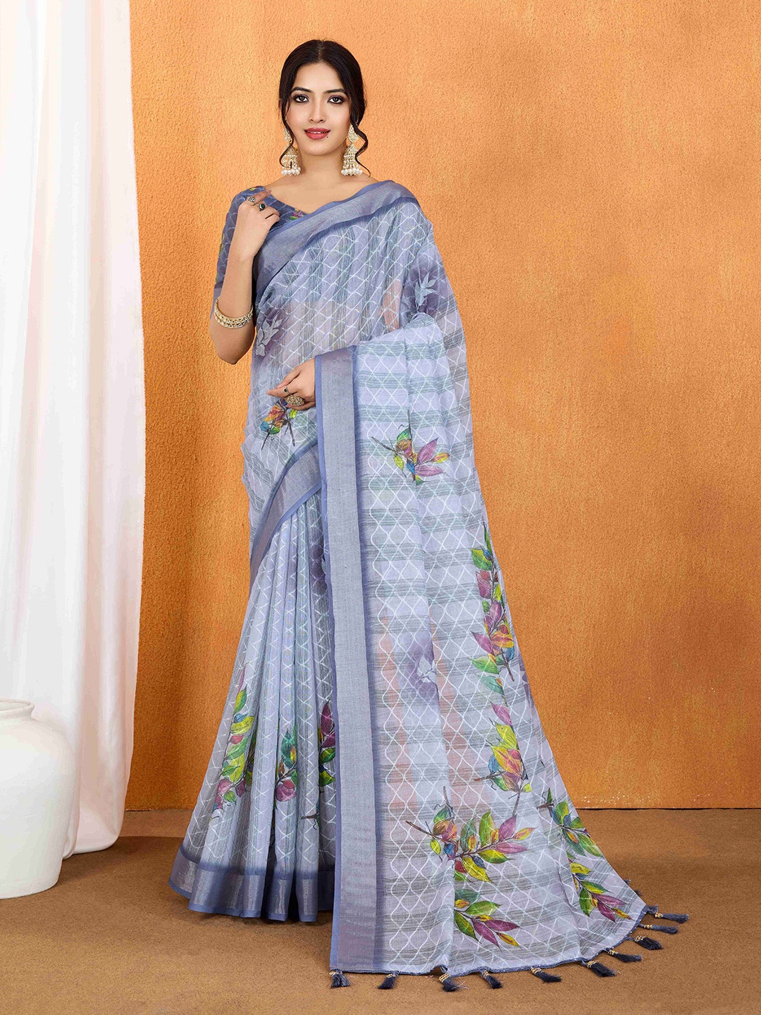 

MUSKAN CREATION Floral Printed Zari Banarasi Saree, Lavender