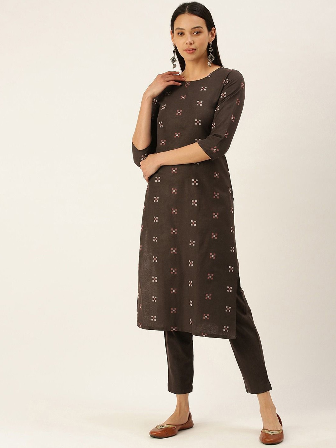 

DIVASTRI Woven Design Printed Straight Kurta With Trouser, Brown