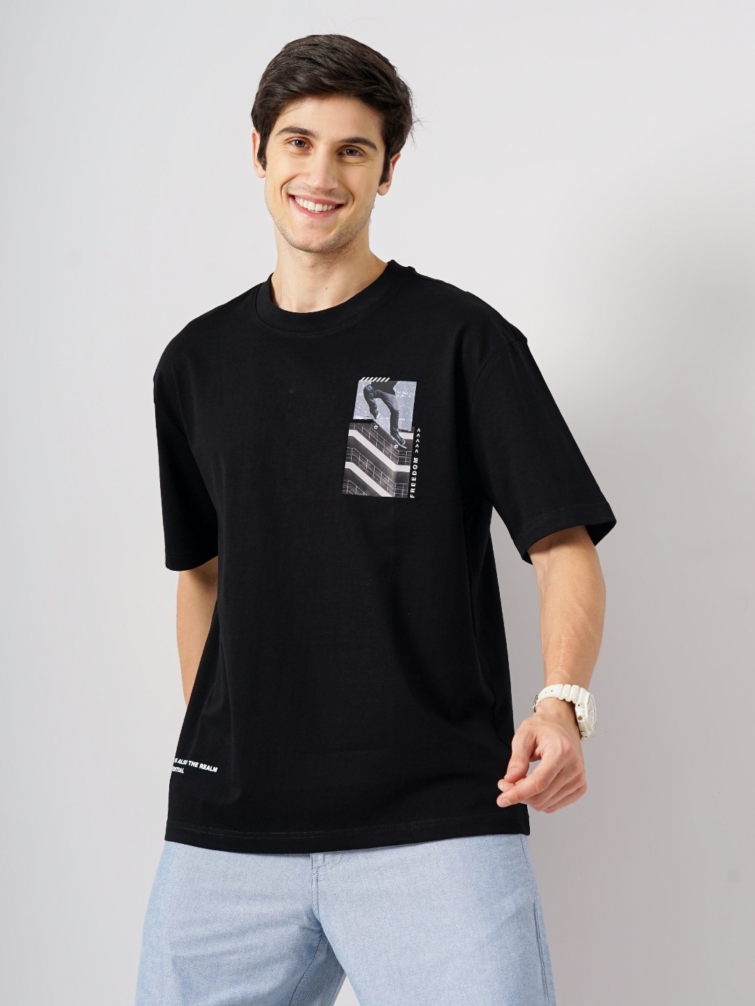 

Genoa Men Typography Printed T-shirt, Black