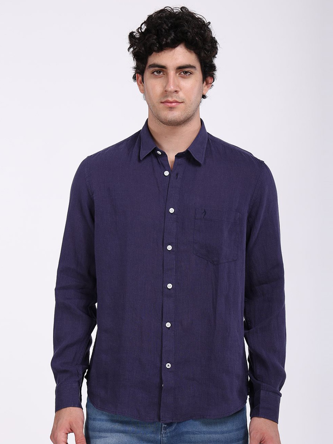

Indian Terrain Men Classic Slim Fit Opaque Casual Shirt, Blue