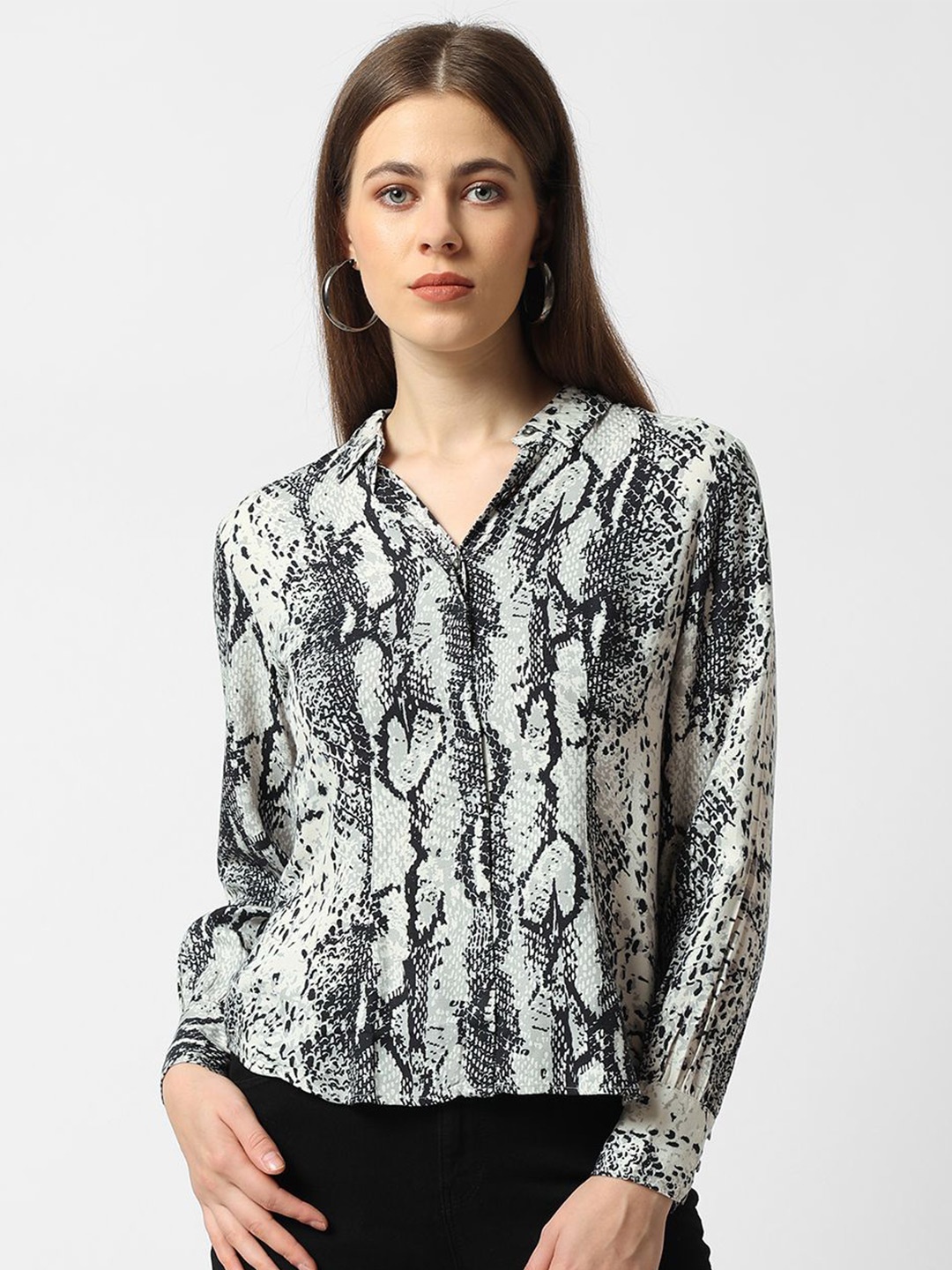 

Kraus Jeans Women Slim Fit Animal Opaque Printed Casual Shirt, Multi