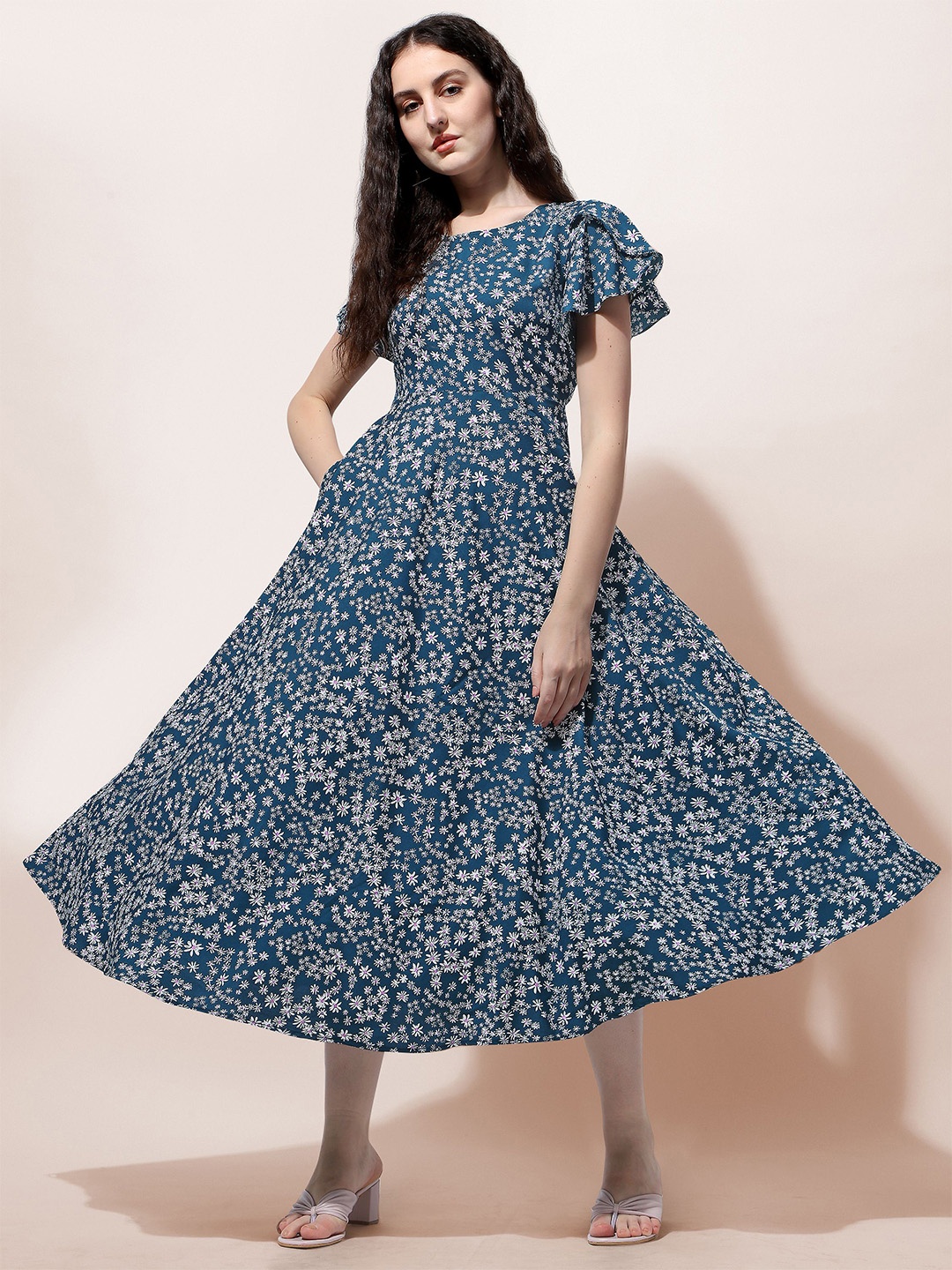 

Oomph! Floral Print Flutter Sleeve Crepe Fit & Flare Maxi Dress, Green