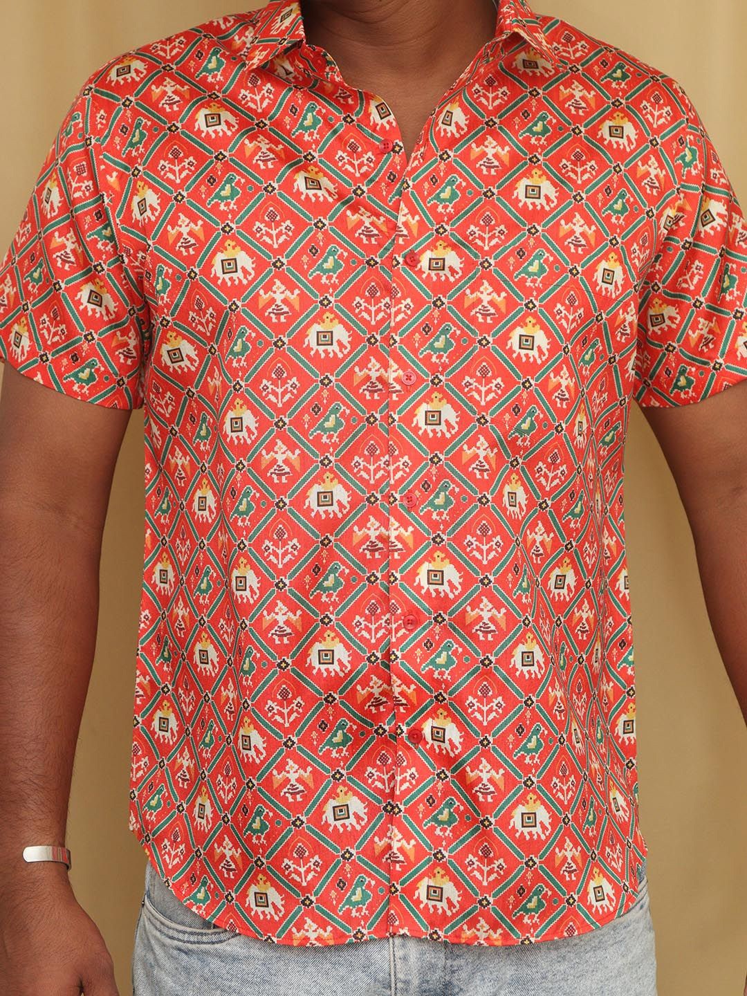 

Luxurionworld Men Modern Semi Sheer Printed Casual Shirt, Red