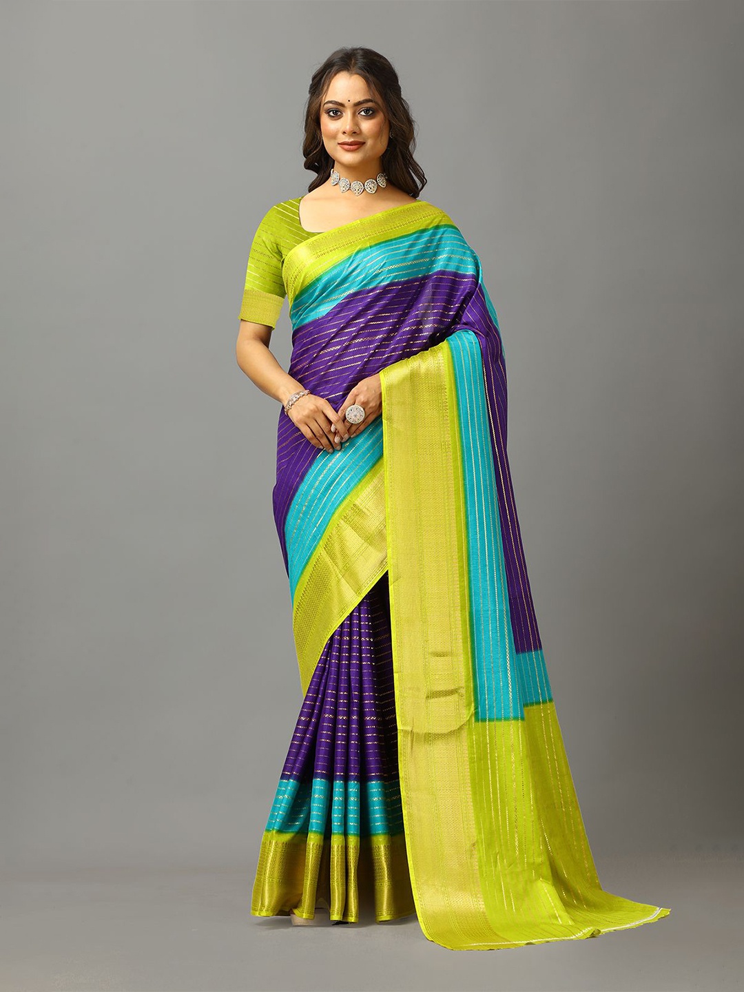 

A.V.M. SILK MILLS Woven Design Zari Saree, Sea green