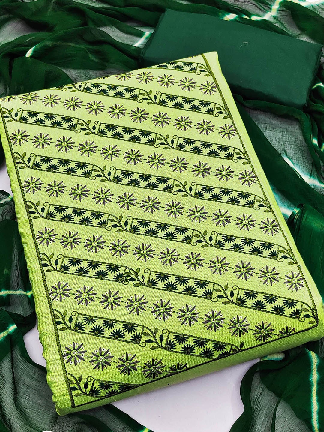 

SAINOOR Embroidered Unstitched Dress Material, Green