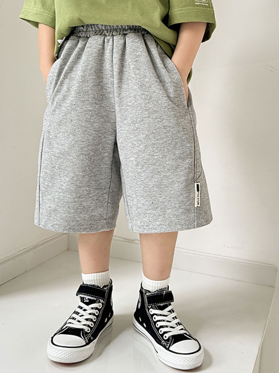 

LULU & SKY Boys Loose Fit Shorts, Grey