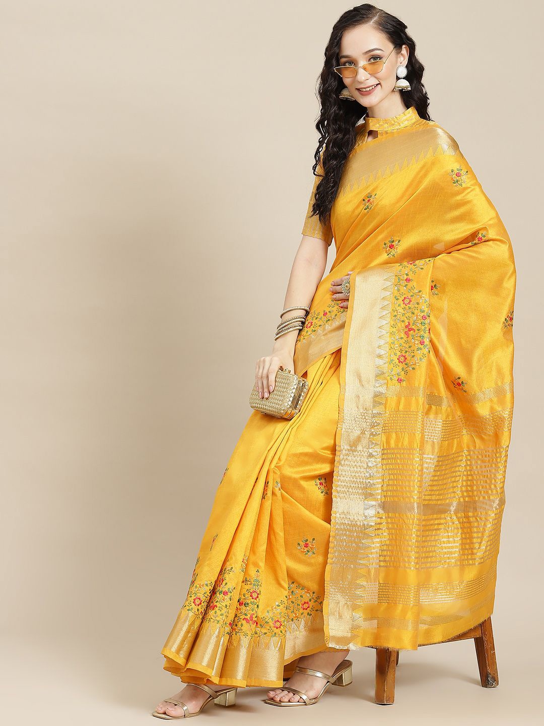 

DIVASTRI Floral Embroidered Zari Banarasi Saree, Yellow