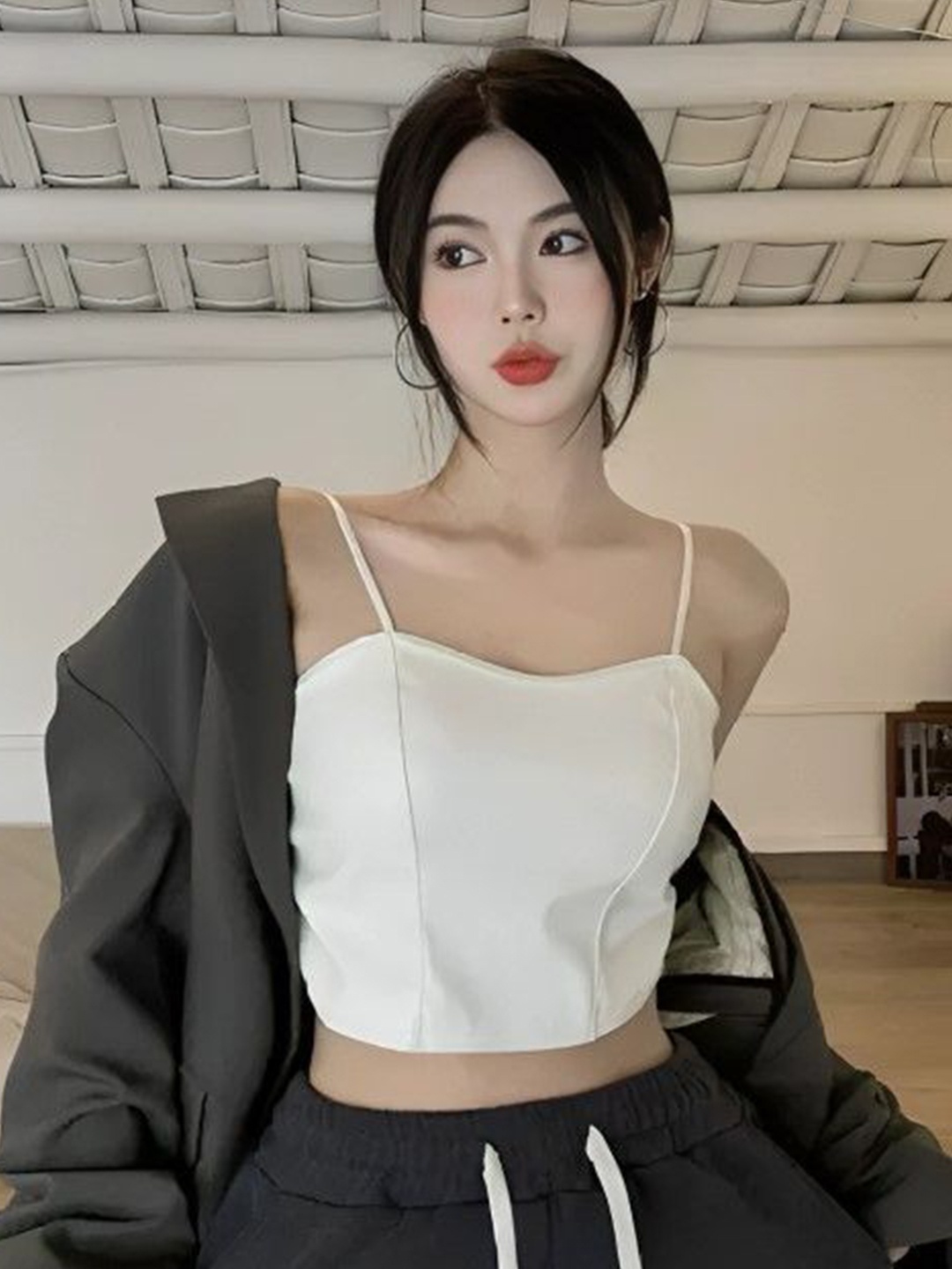

Lugo Self Designed Cotton Crop Top, White