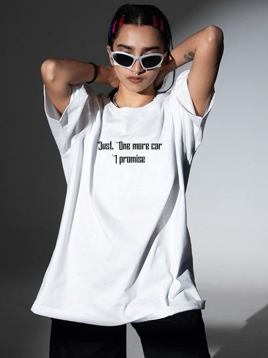 

TheBTclub Men Printed Drop-Shoulder Sleeves Activchill T-shirt, White
