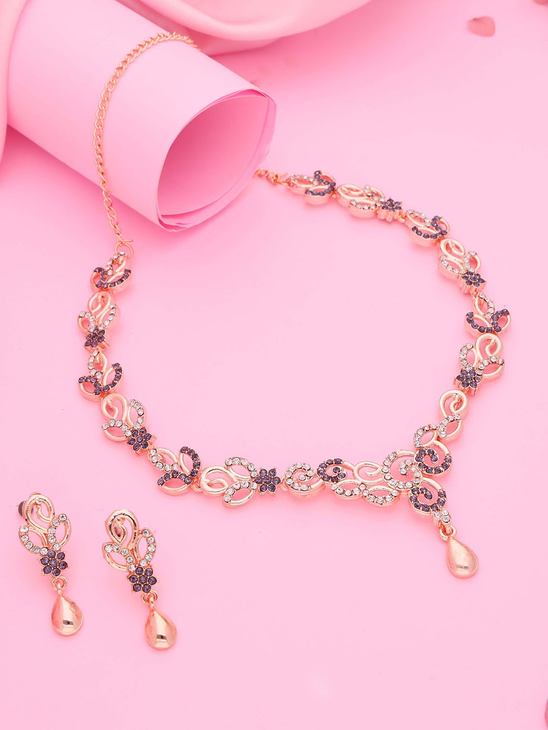 

Anouk Gold-Plated American Diamond-Studded Jewellery Set