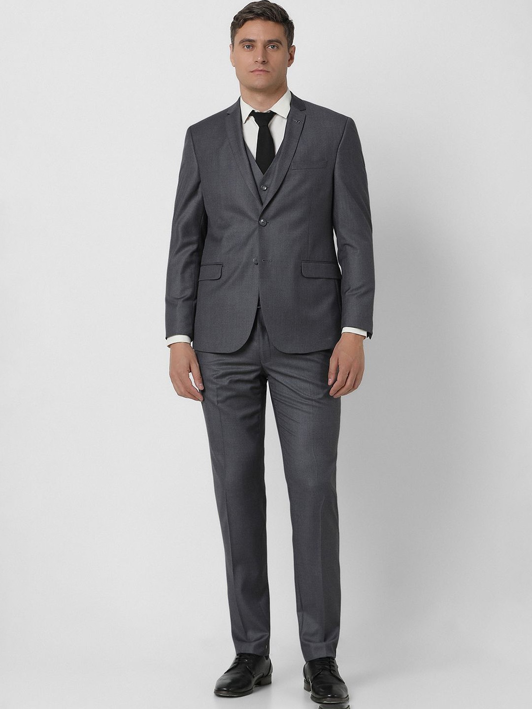 

Van Heusen Men's Slim-Fit Textured Formal Three-Piece Suit, Grey