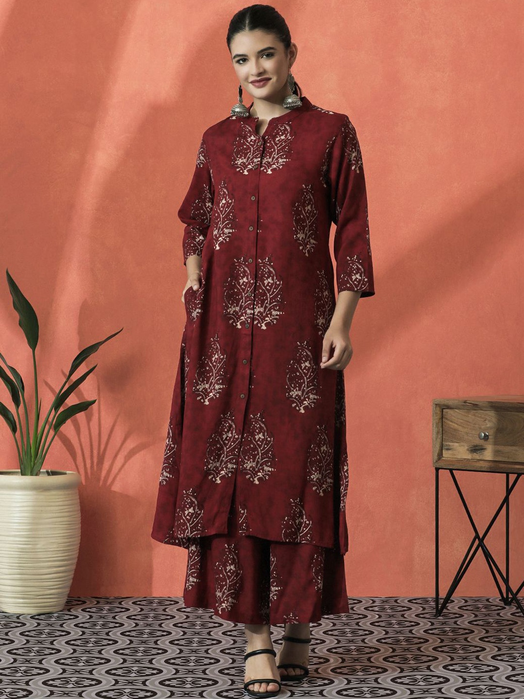 

Sangria Floral Printed Pure Cotton Mandarin Collar A-Line Kurta With Palazzos, Red