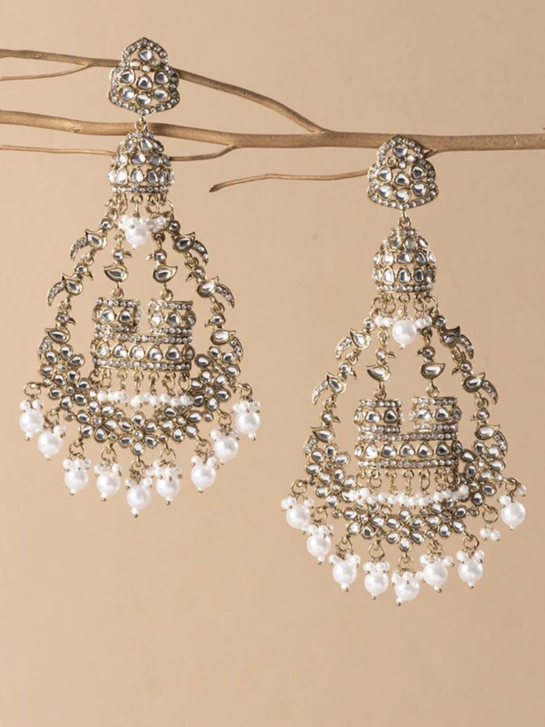 

TANLOOMS Gold-Plated Artificial Stones Studded & Beaded Crescent Shaped Chandbalis