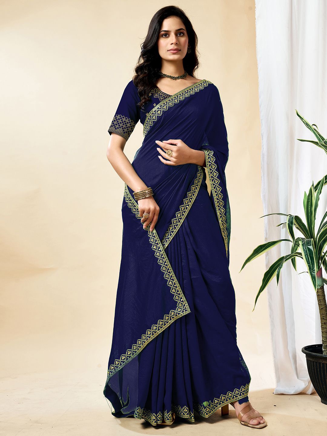 

Sangria Embroidered Saree With Blouse Piece, Navy blue