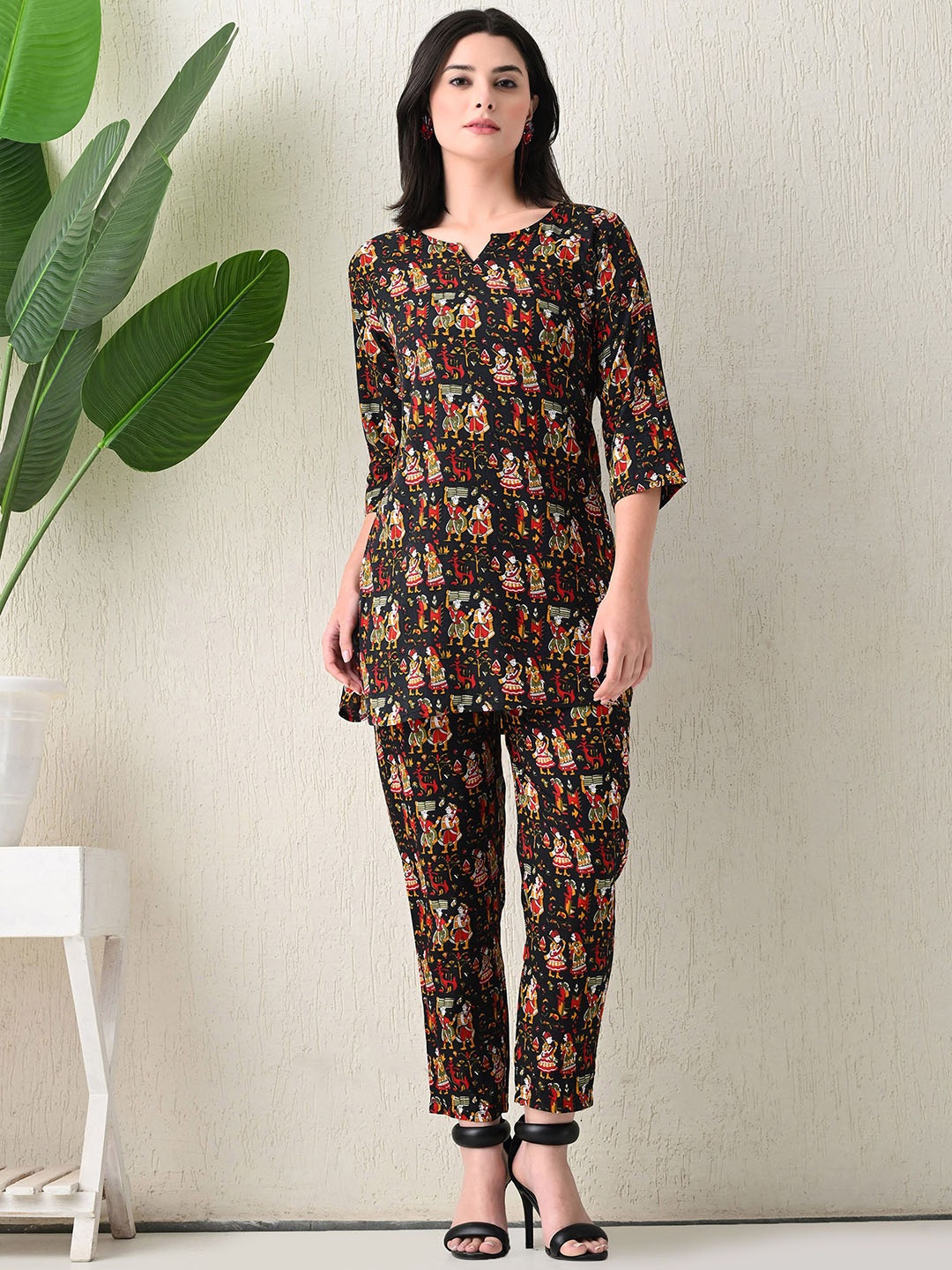 

SILAKIVA Ethnic Motifs Printed Notch Neck Tunic & Trouser, Black