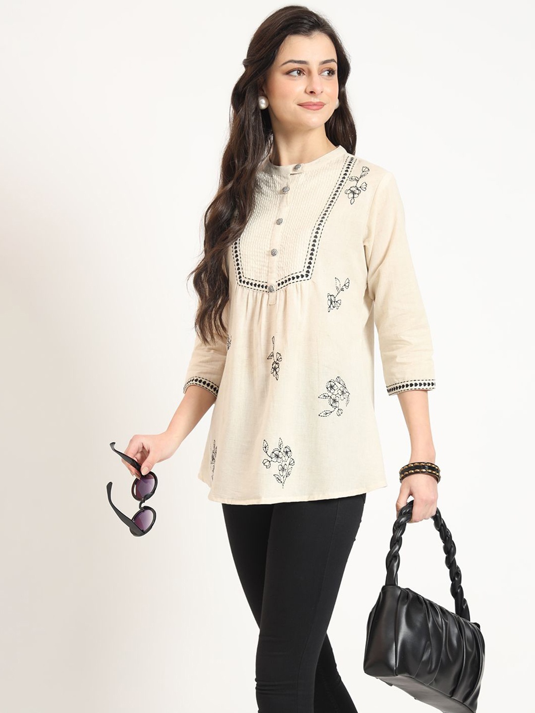 

BAESD Embroidered Cotton Top, Off white