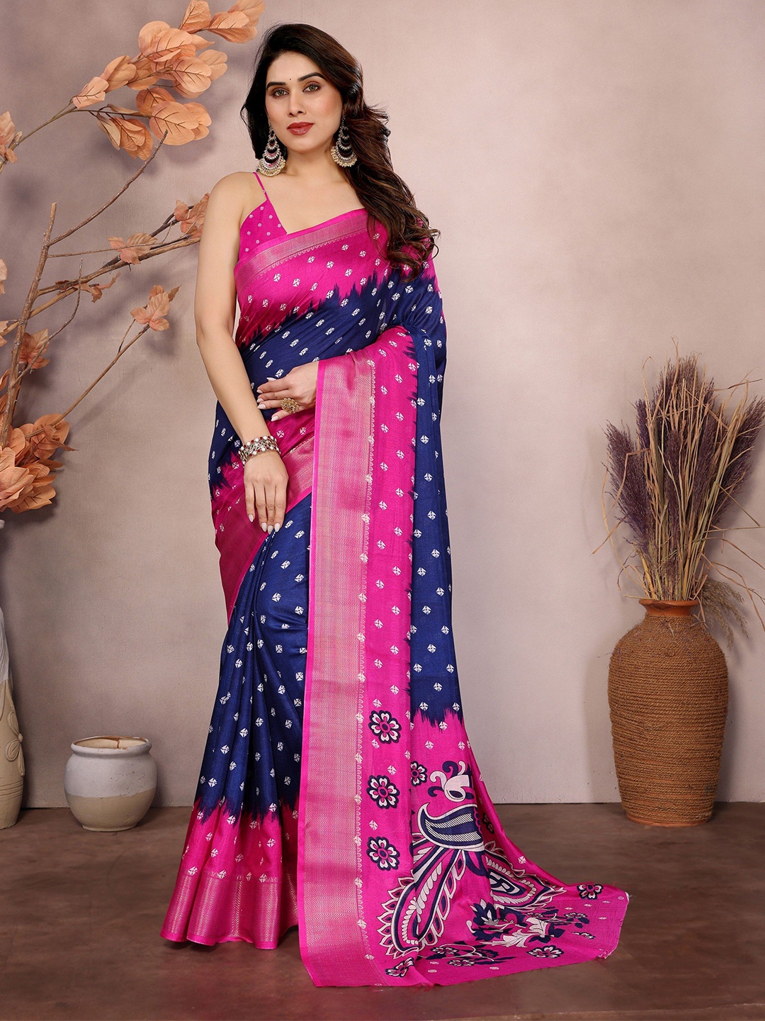 

Moda Rapido Bandhani Silk Blend Saree, Navy blue