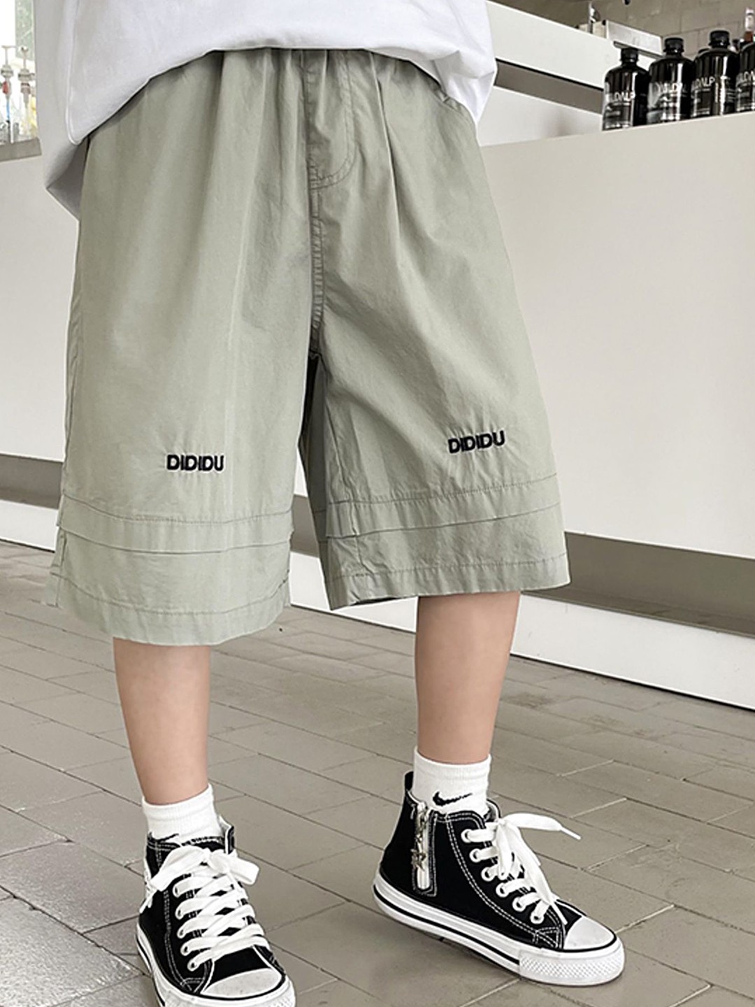 

LULU & SKY Boys High-Rise Cargo Shorts, Green