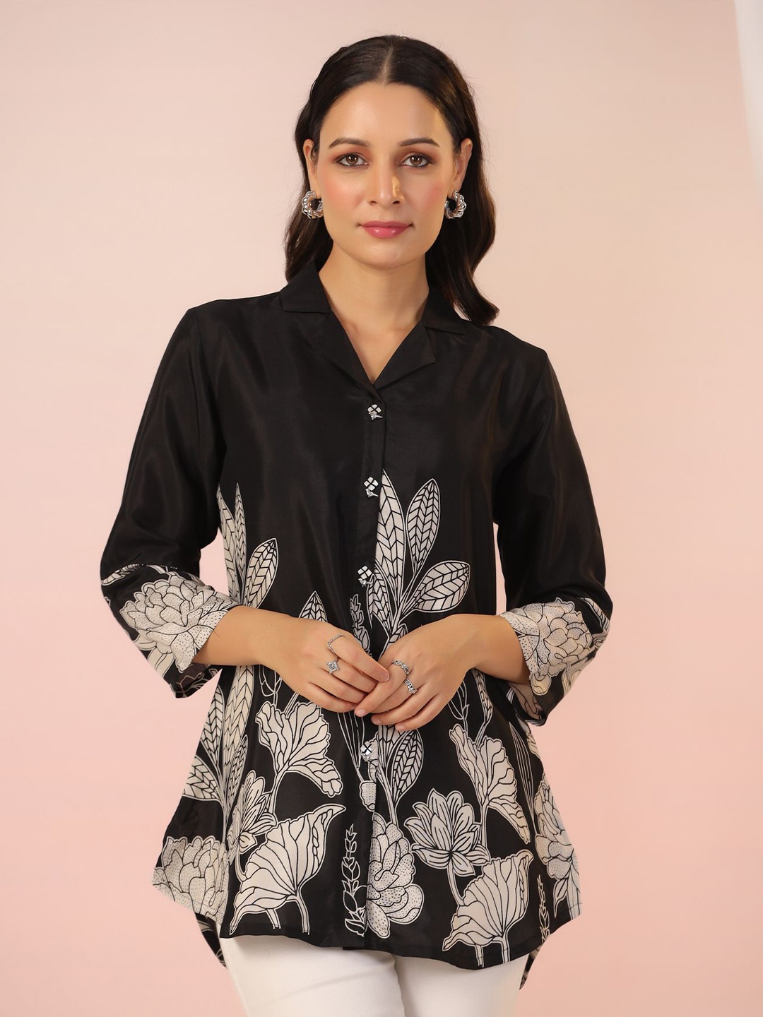 

JISORA Women Black Printed Russian Silk Top