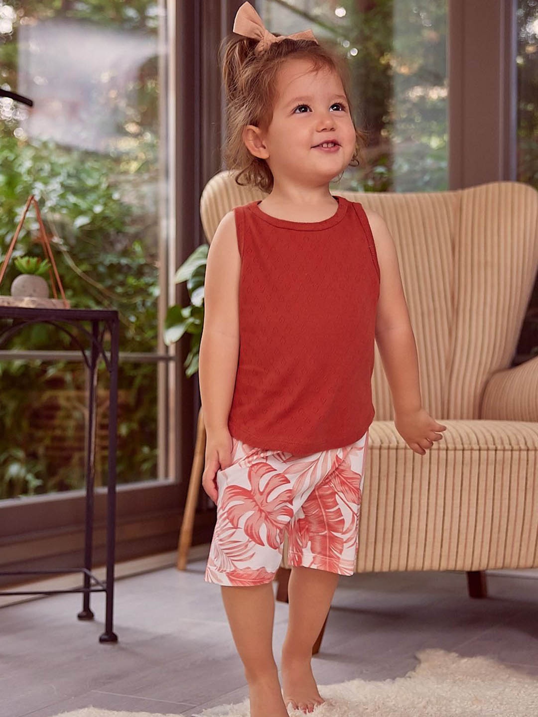 

YK Girls Round Neck Sleeveless T-Shirt & Shorts, Rust
