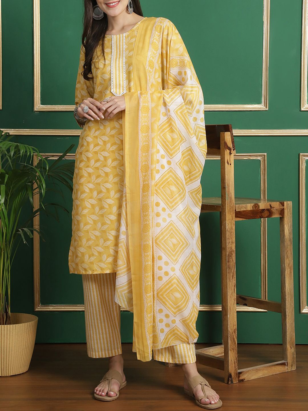 

Moda Rapido Floral Printed Straight Pure Cotton Kurta With Trousers And Dupatta, Yellow