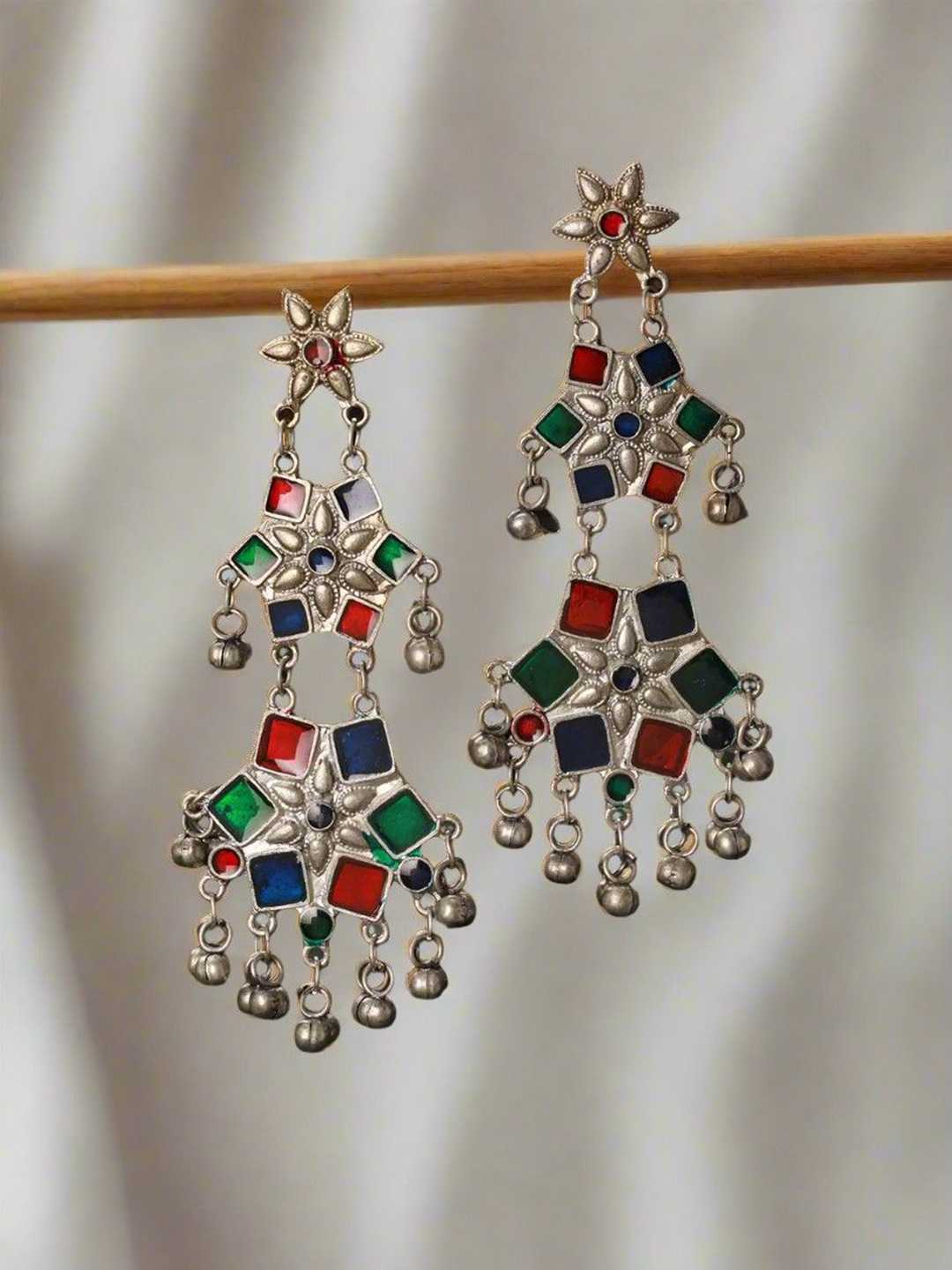 

Sangria German Silver Silver Plated Artificial Stones Studded & Beaded Drop Earrings