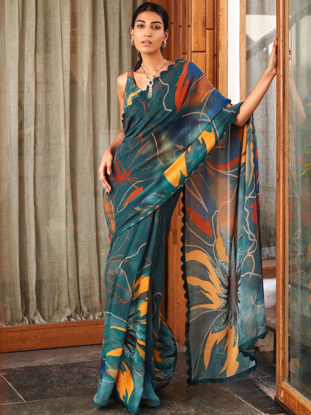 

Moda Rapido Floral Printed Saree, Green