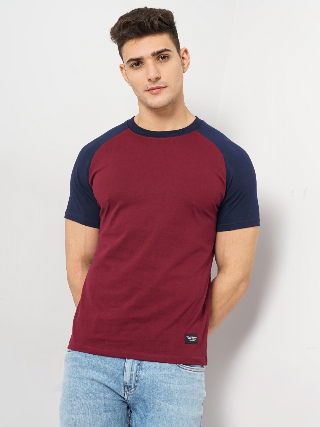 

Genoa Men Slim Fit T-shirt, Maroon