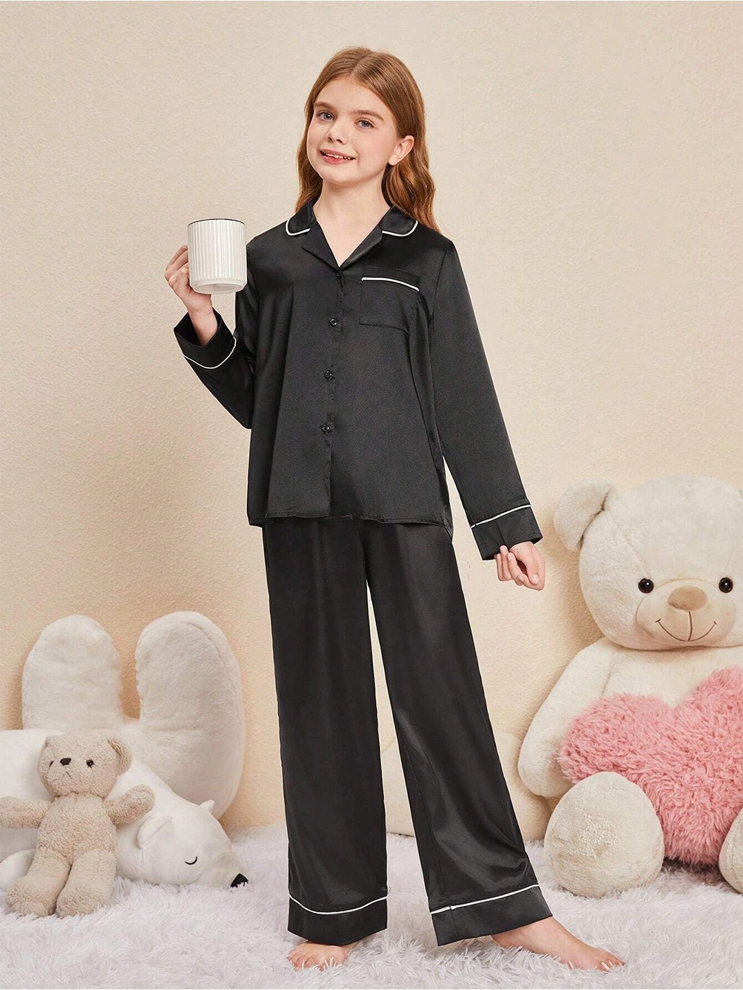 

PAGHDAL BROTHERS Kids Lapel Collar Night Suit, Black