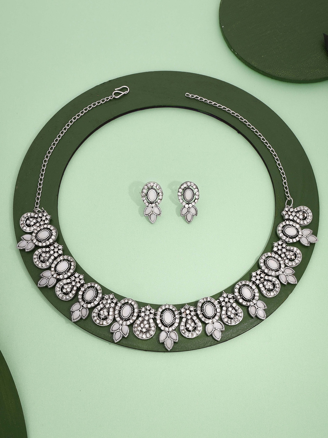 

Anouk Silver-Plated Artificial Stones-Studded Necklace and Earrings