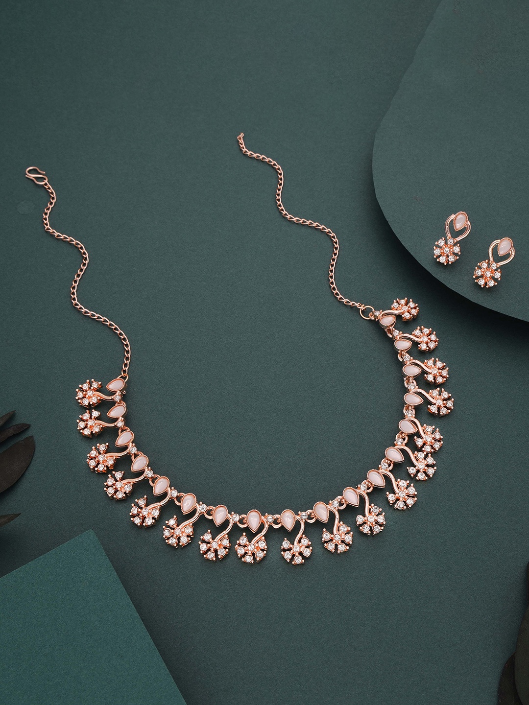 

Anouk Gold-Plated Artificial Stone Studded Jewellery Set